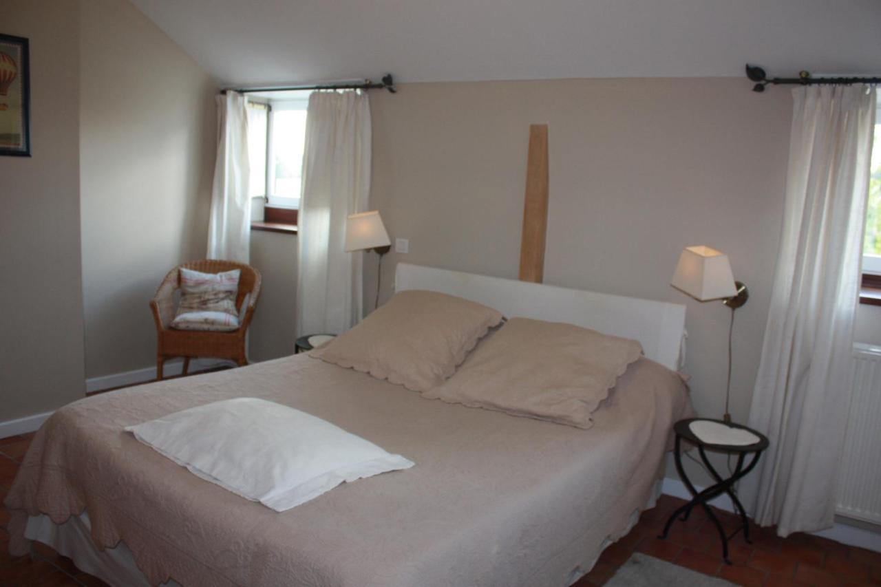 Bed and Breakfast L'Atterrissage Santes Exterior foto